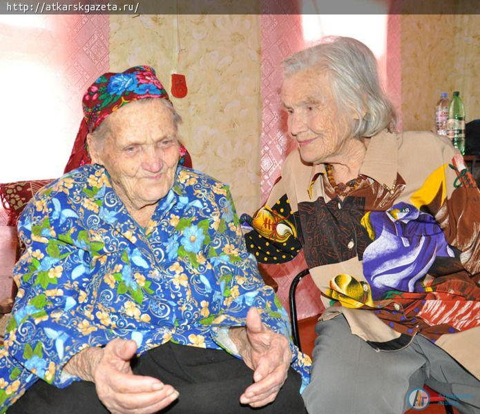 Письмо из Кремля вручили сегодня 100-летней аткарчанке (ФОТО)