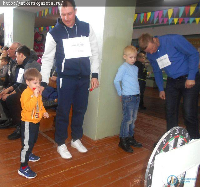 Победу в соревнованиях одержали "Крепкие парни"