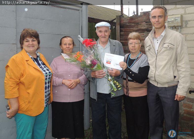 Президент России поздравил участника войны из Аткарска