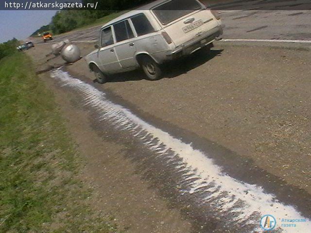 При столкновении  ГАЗели и Лады пострадали водитель и пассажир грузовика (ФОТО)