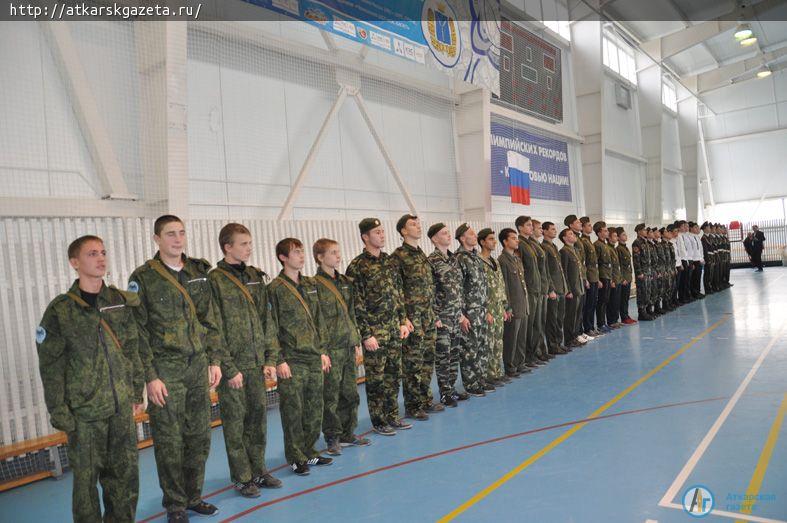 Сегодня в Аткарске прошла спартакиада по военно-спортивному многоборью (ФОТО)