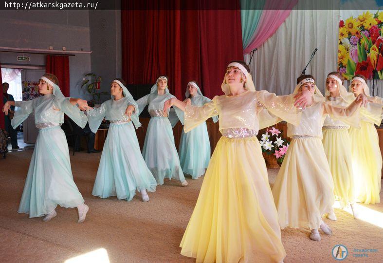 Сегодня в Доме престарелых прошел большой праздничный концерт (ФОТОРЕПОРТАЖ)