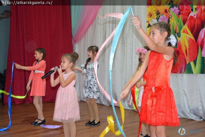 Сегодня в Доме престарелых прошел большой праздничный концерт (ФОТОРЕПОРТАЖ)