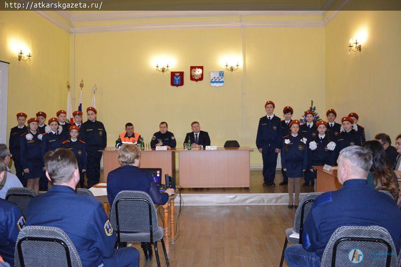 Сегодня в Малом зале администрации чествовали спасателей (ФОТО)