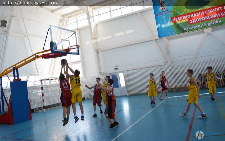 Школы №3 и №9 празднуют баскетбольную победу (ФОТО)