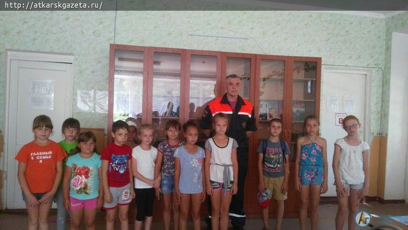 Сотрудники спасательной службы провели уроки безопасности на воде