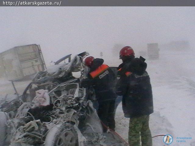 Спасатели одновременно ликвидировали два происшествия (ФОТО)