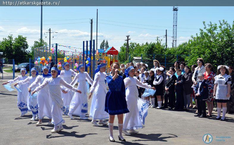 Спортивно-игровой комплекс открыт на территории школы №10 (ФОТО)