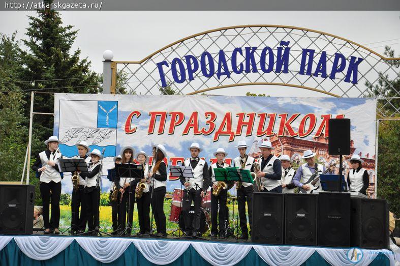 Торжество в честь Дня города состоялось несмотря на дождь (ФОТО)