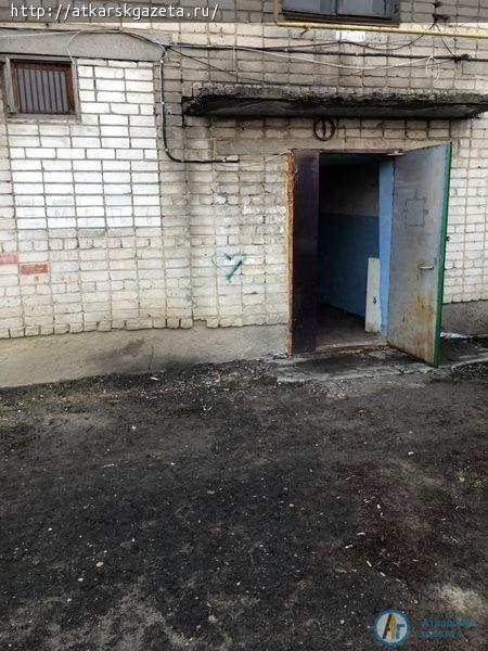 Труп одинокого мужчины две недели пролежал в запертой квартире