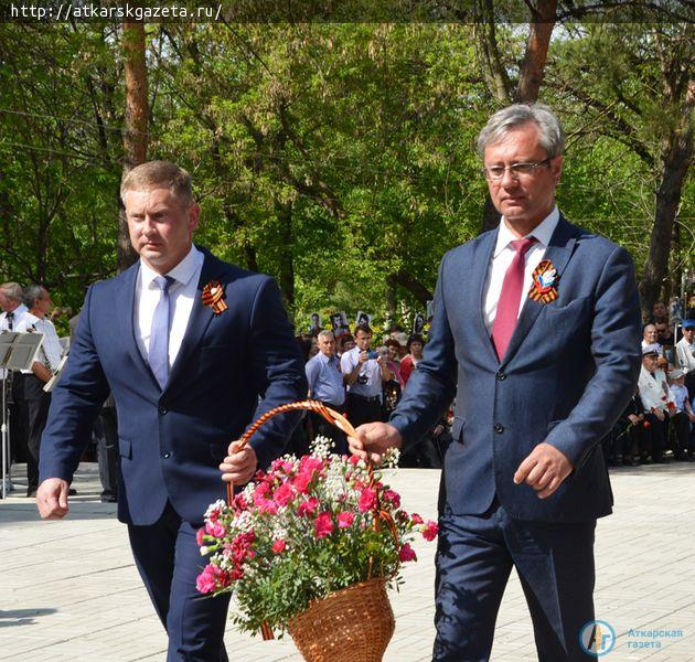 У Мемориала Славы прошел митинг в честь 74-й годовщины Великой Победы (ФОТО и ВИДЕО)