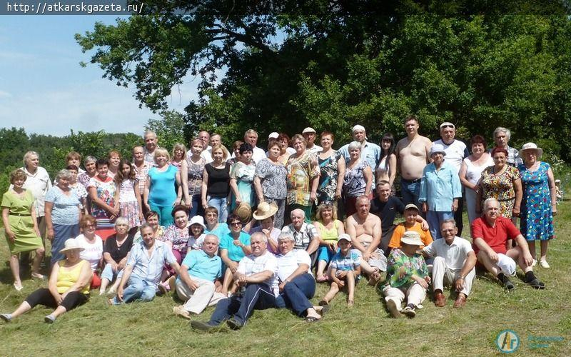 У землячества села Озёрное появился свой флаг (ФОТО)