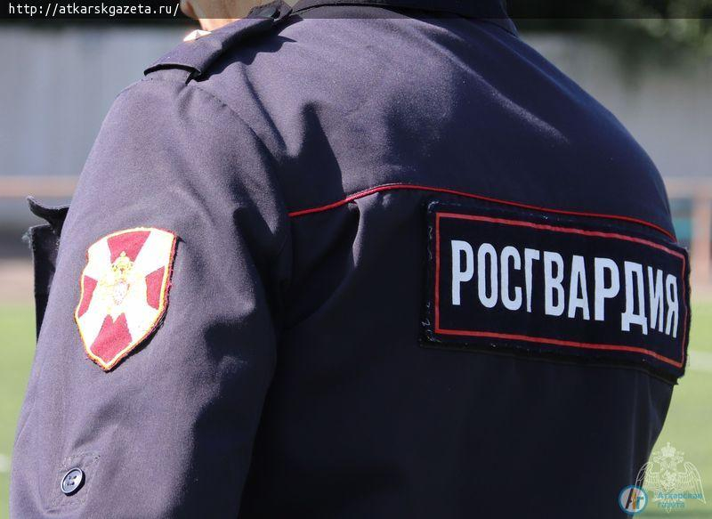 У жителя Волгоградской угнали стоявший во дворе ВАЗ