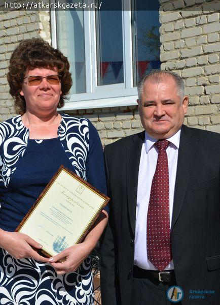 Ученики многонационального класса попрощались со школой на языке своего народа (ФОТО)