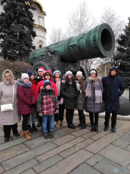 Ученики школы № 3 побывали в Новогодней Москве