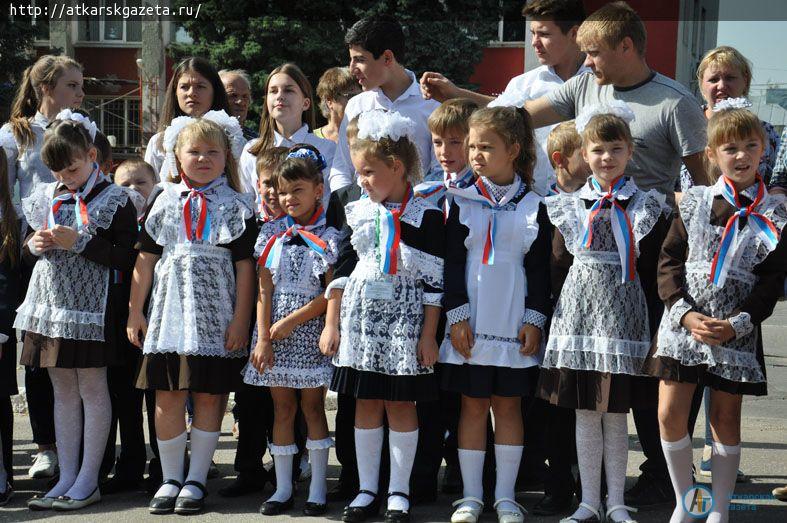 Ученики второго класса вступили в ряды «Юной России» (ФОТО)