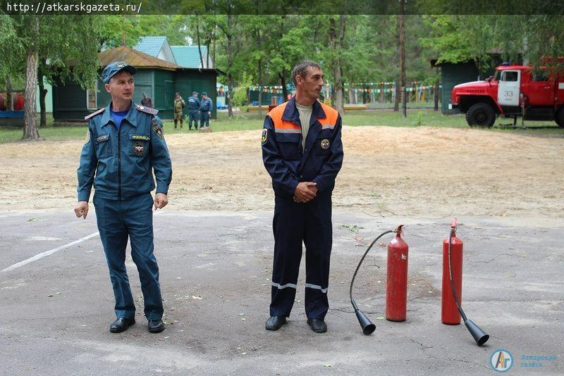 Уроки пожарной безопасности прошли в двух лагерях отдыха
