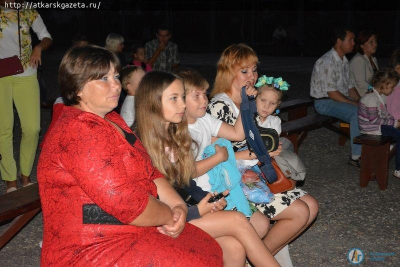 В Аткарске идет  «Ночь кино» (ФОТО)