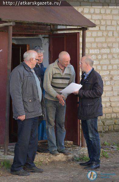 В Аткарске начался капитальный ремонт многоквартирных домов (ФОТО)