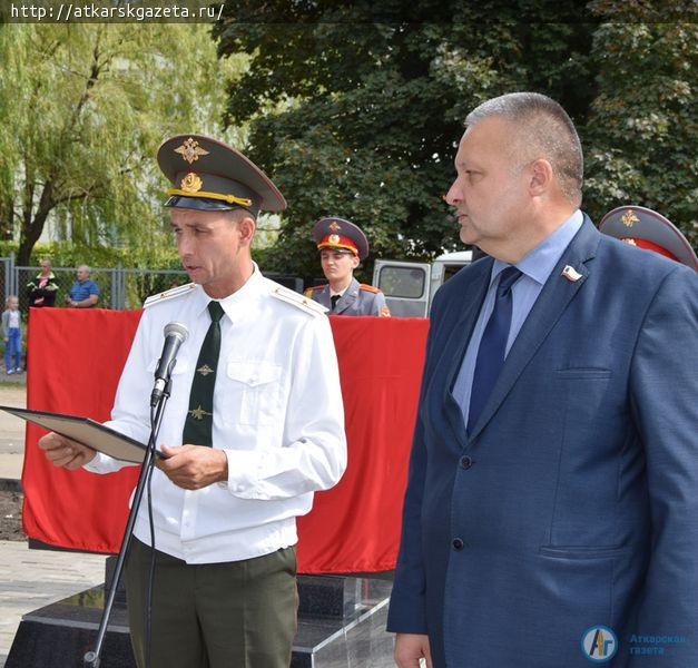 В Аткарске открыли памятник участникам локальных войн (ФОТО)
