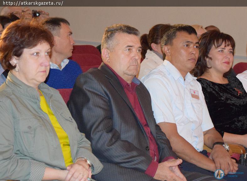 В Аткарске отметили труд семнадцати железнодорожников (ФОТО)