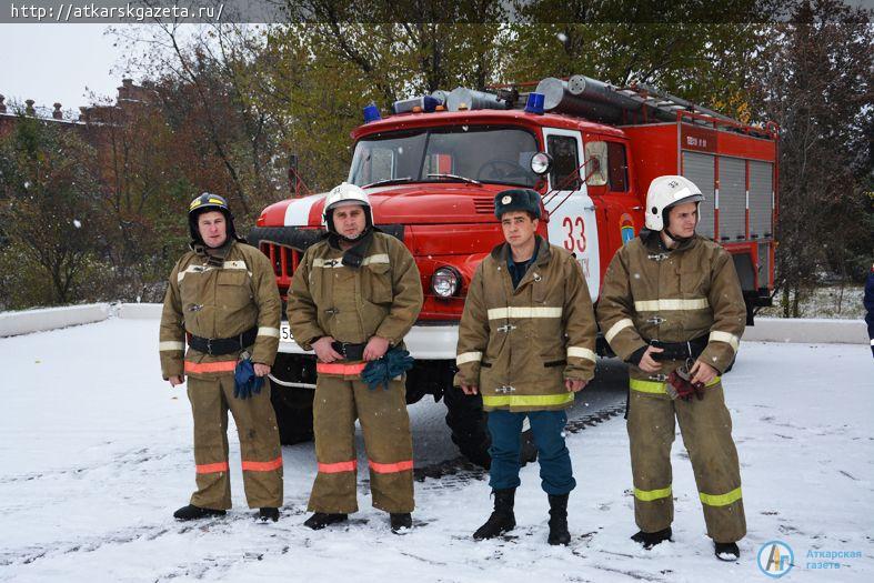 В Аткарске отрабатывали действия в случае возникновения снежных заносов (ФОТО)