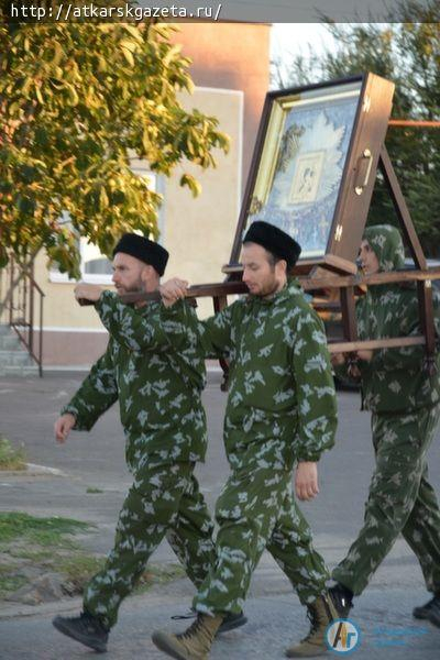 В Аткарске пребывает Ташлинская икона Божьей Матери «Избавительница от бед» (ФОТО)