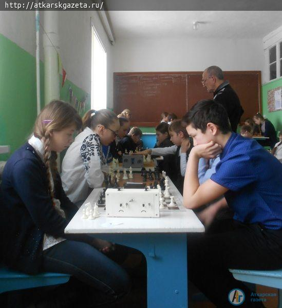 В Аткарске прошли соревнования по шахматам «Белая ладья» (ФОТО)