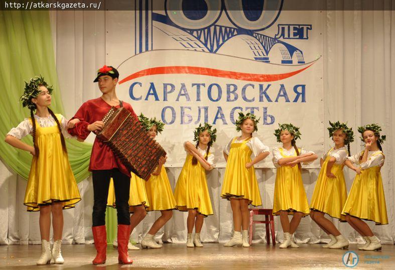 В Аткарске прошли зональные туры областных конкурсов «Золотой микрофон» и «Звездная мозаика» (ФОТО)