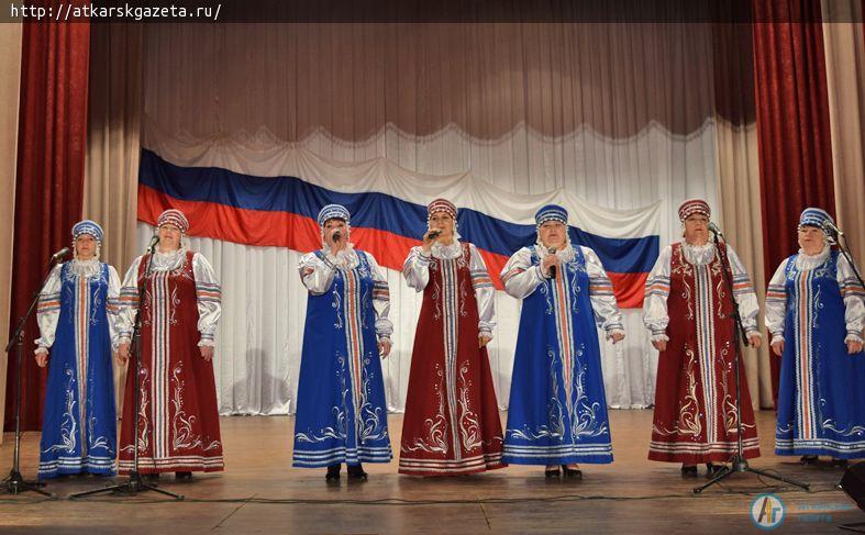 В Аткарске прошло торжественное мероприятие ко Дню России