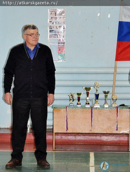 В Аткарске стартовал областной турнир по волейболу среди студентов профучреждений (ФОТО)