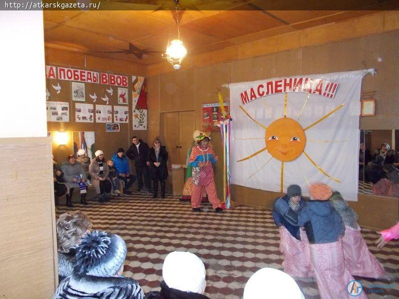 В Белгазе Масленицу проводили румяными пирогами, горячими блинами (ФОТО)
