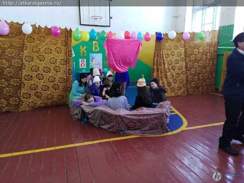 В Большой Екатериновке ожили картины Ильи Репина и Василия Сурикова