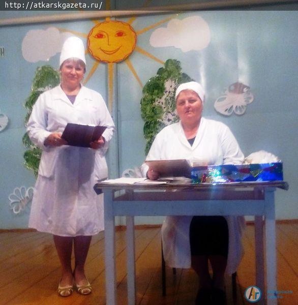 В Большой Екатериновке провел прием Доктор Айболит
