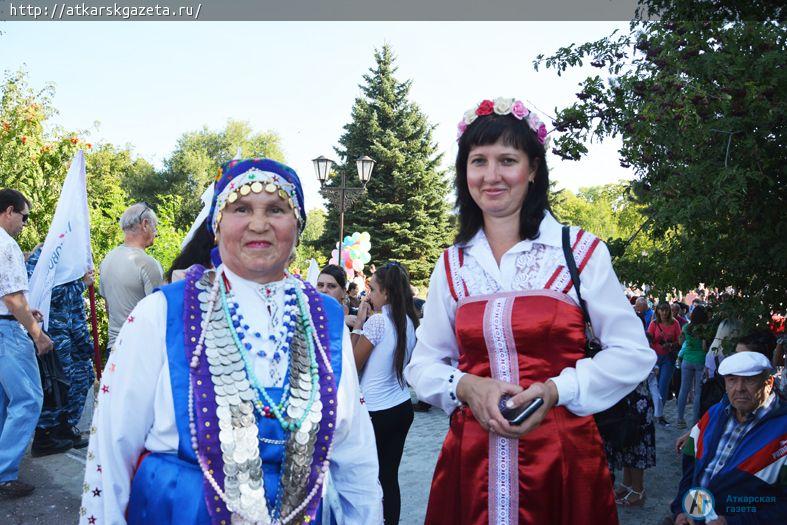 В День города наградили заслуженных аткарчан и вспомнили вехи истории (ФОТОРЕПОРТАЖ)