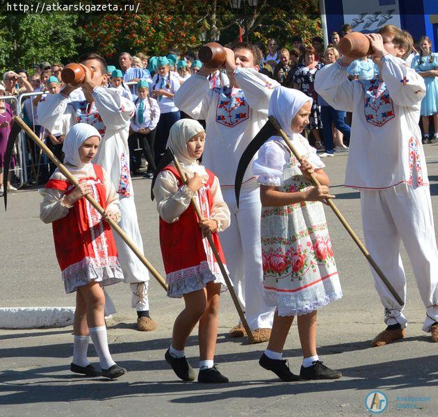 В День города наградили заслуженных аткарчан и вспомнили вехи истории (ФОТОРЕПОРТАЖ)