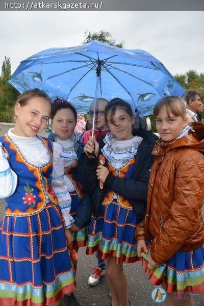 В День города выставку «Аткарские розы» посетило более тысячи аткарчан (ФОТО)
