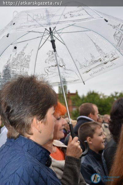 В День города выставку «Аткарские розы» посетило более тысячи аткарчан (ФОТО)