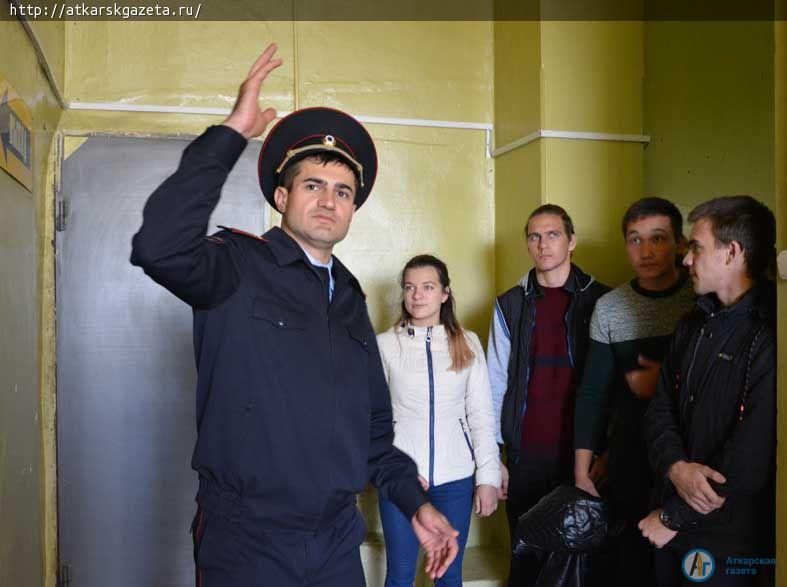 В День открытых дверей полиция принимала школьников (ФОТО)