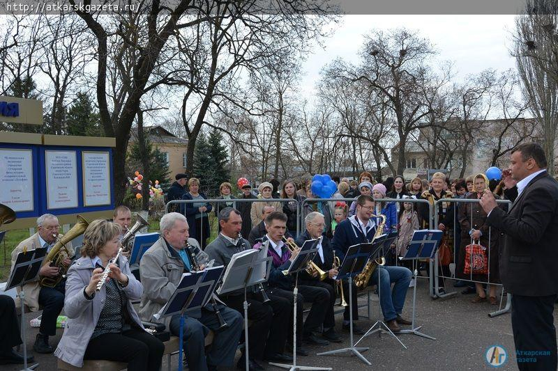 В День весны и труда Виктор ТОМАРЕВ стал Почетным гражданином Аткарска (ФОТО)