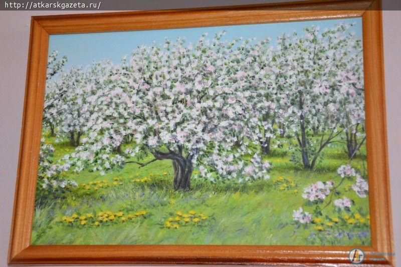 В детской библиотеке открыта выставка миниатюрной живописи художника Марата Патваканяна