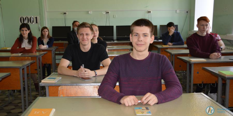 134 выпускника написали итоговое сочинение