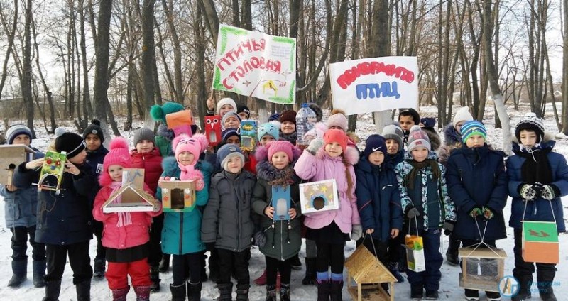 Акция "Покорми птиц зимой" стартовала в селе Елизаветино