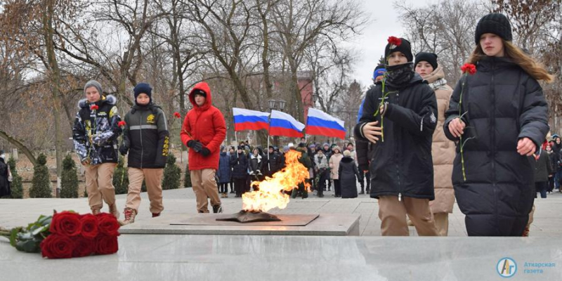 Аткарчане почтили память Героев Отечества