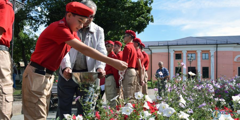 Аткарчане почтили память жертв террористических актов