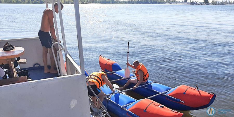 Аткарчане в Саратове тренировались спасать людей на водах