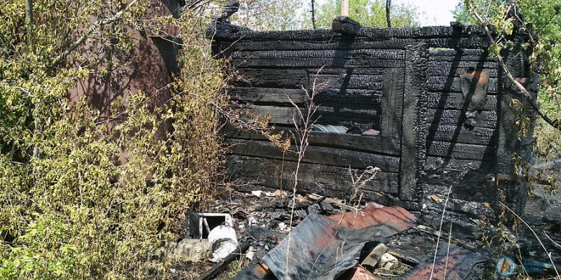 Аткарчанин нечаянно сжег свой сарай