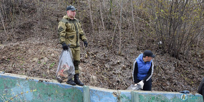 Аткарск присоединился к общероссийскому субботнику