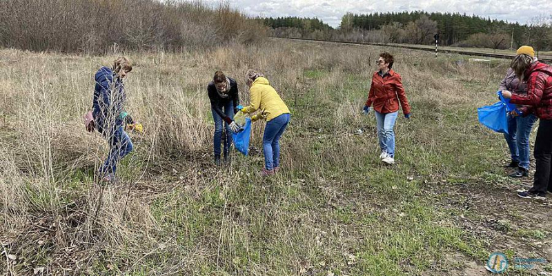 Аткарск присоединился к общероссийскому субботнику