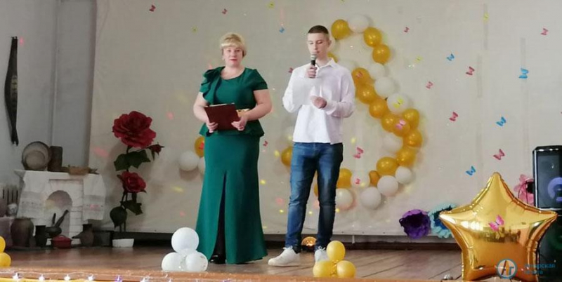 Аткарские артисты подарили хорошее настроение жителям Даниловки